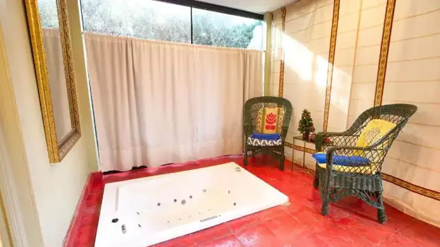 Escapada en suite con jacuzzi privado y terraza