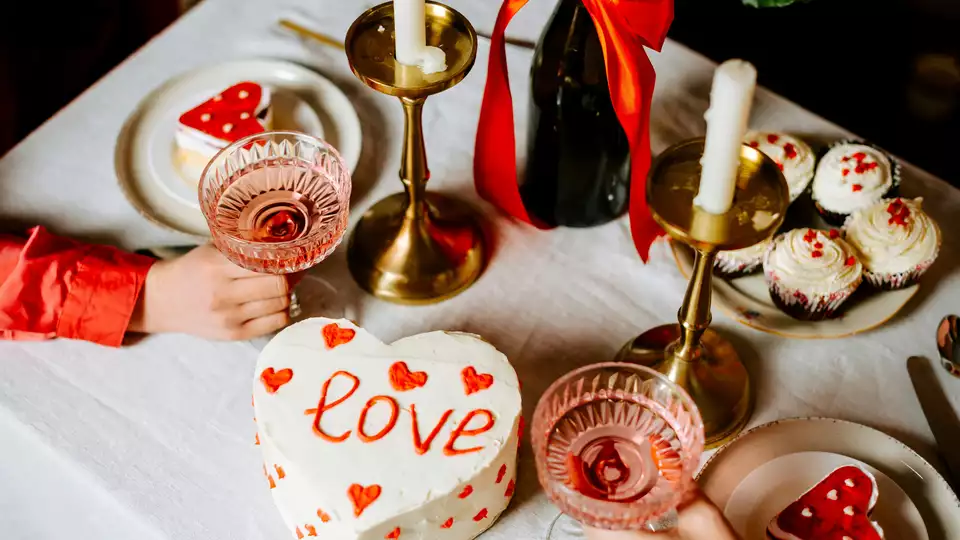 Escapade pres de Barcelone en chambre superieure avec diner romantique champagne et parking inclus