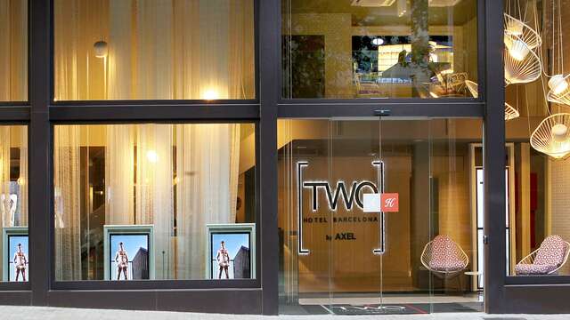 Axel TWO Barcelona