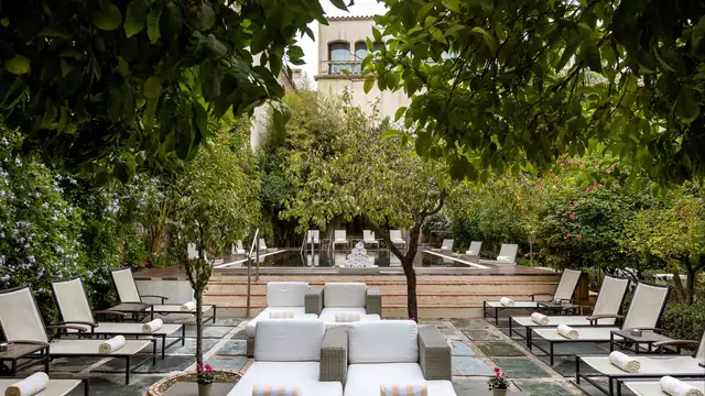 VIP: Regala experiencia en un palacio con cena, spa y masaje incluidos en pleno centro de Córdoba