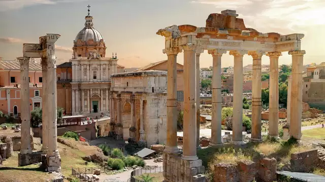 Visita Roma en familia: habitación triple en el Hotel Domidea con comodidad y ubicación estratégica