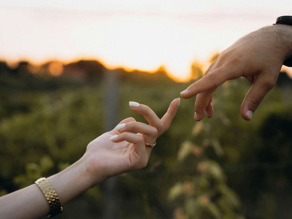 Escapade en Amoureux en Bourgogne avec Dîner, bulles et Spa - 4* - 1