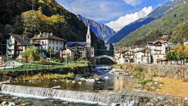 Fuga tra le vette della Valle d’Aosta in Suite con massaggio e mezza pensione