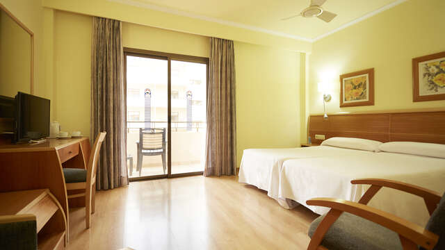 Invisa Hotel La Cala