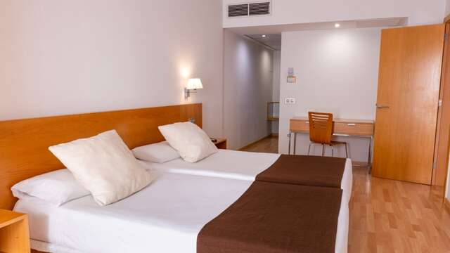 Paradise Park Fun Lifestyle Hotel