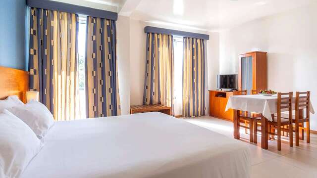 Apartments Acorsonho