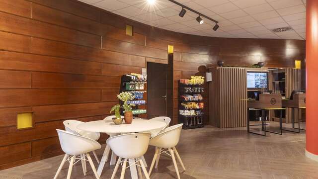 B B HOTEL Pomezia Roma