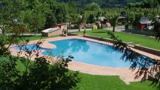 Détente absolue dans les Pyrénées avec accès au spa