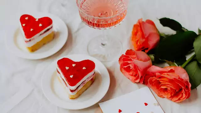 Escapade romantique : dîner aux chandelles, accès au spa et cava à Barcelone