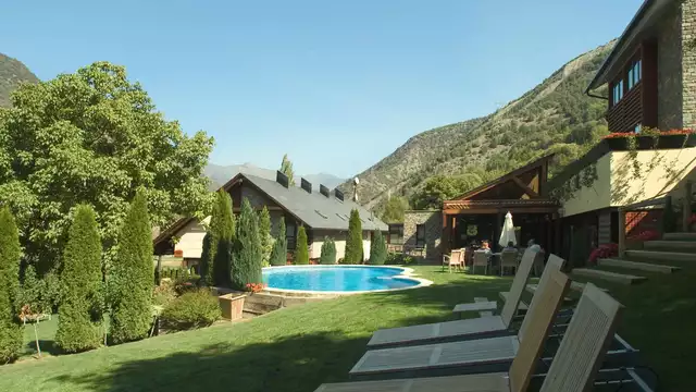Descubre el Pirineo con acceso al spa y cena incluida