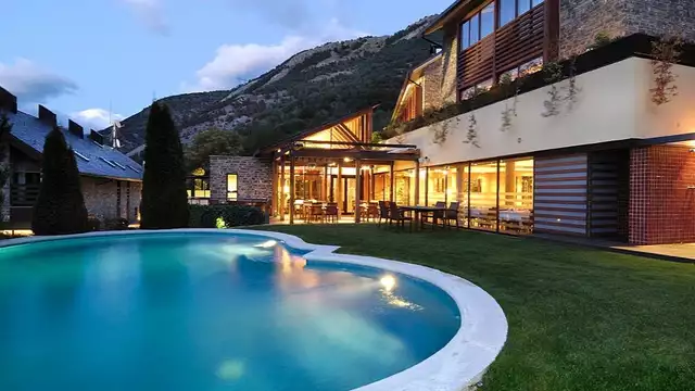 Descubre el Pirineo con acceso al spa y cena incluida
