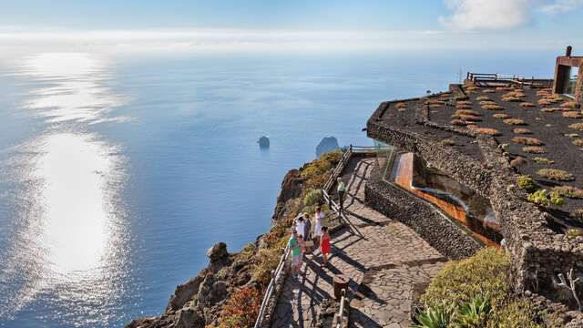 Lusso fronte mare sull'isola di El Hierro