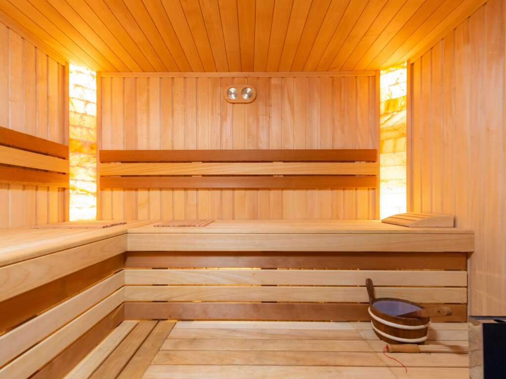 Escapade en amoureux à Niort avec dîner spécial Saint Valentin et sauna - 4* - 17