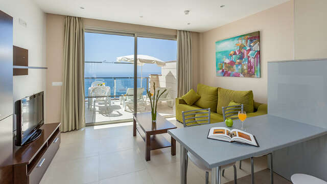 Klayman Diamond Aparthotel