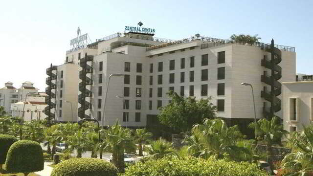 Hotel Zentral Center