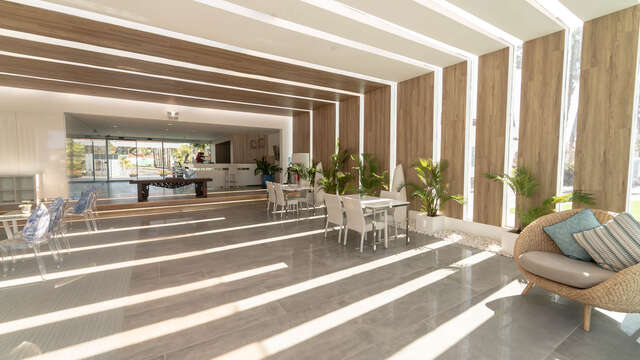 LIVVO Dunagolf Suites