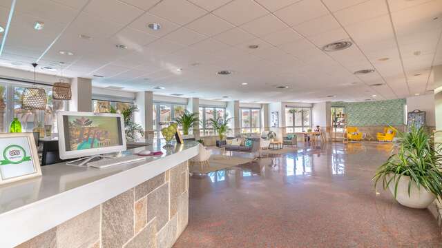 LIVVO Koala Garden Apartamentos