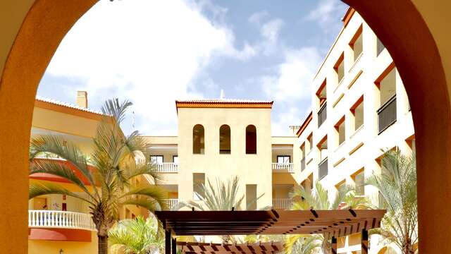 Grand Muthu Golf Plaza