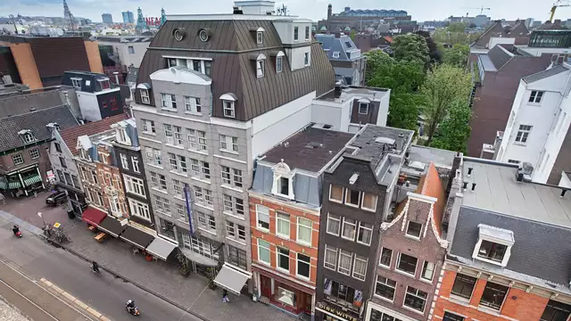 Verken geweldig Amsterdam vanuit dit hotel in hartje centrum