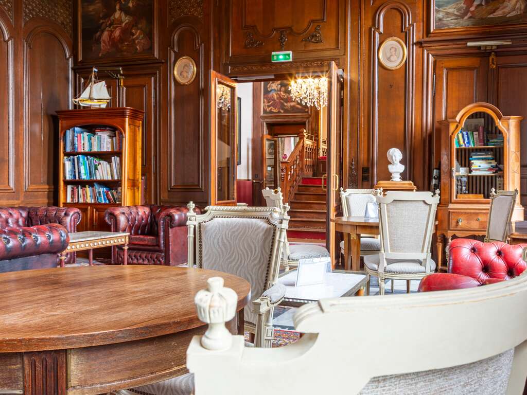 Vie De Château À Saint-malo - 4* (ref 13150)