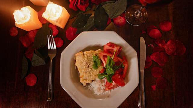 Dîner de la Saint-Valentin 4 plats pour 2 adultes