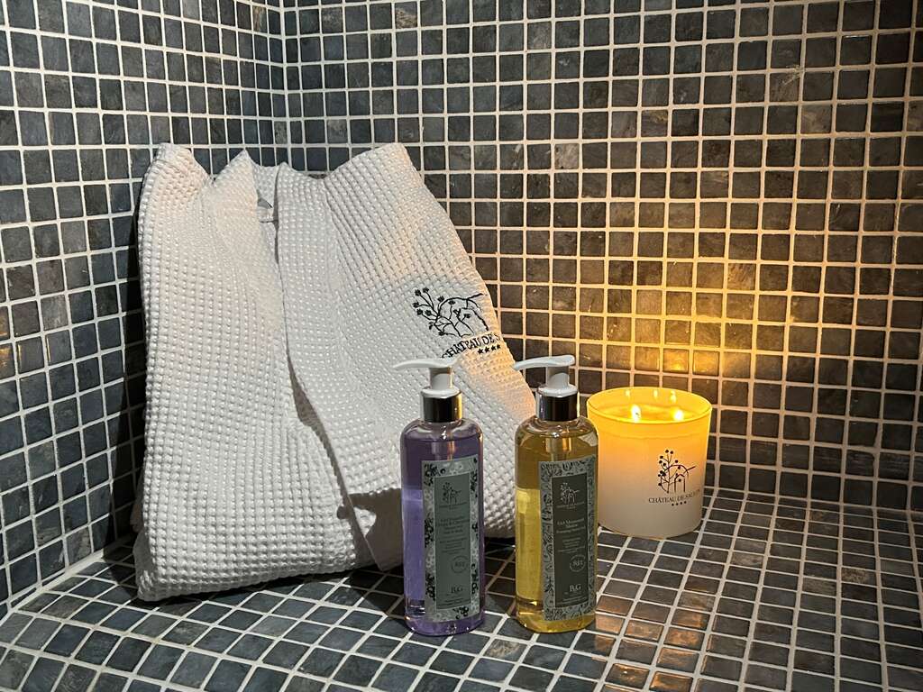 ÉChappée royale et romantique au Domaine de Solon - 4* - 16