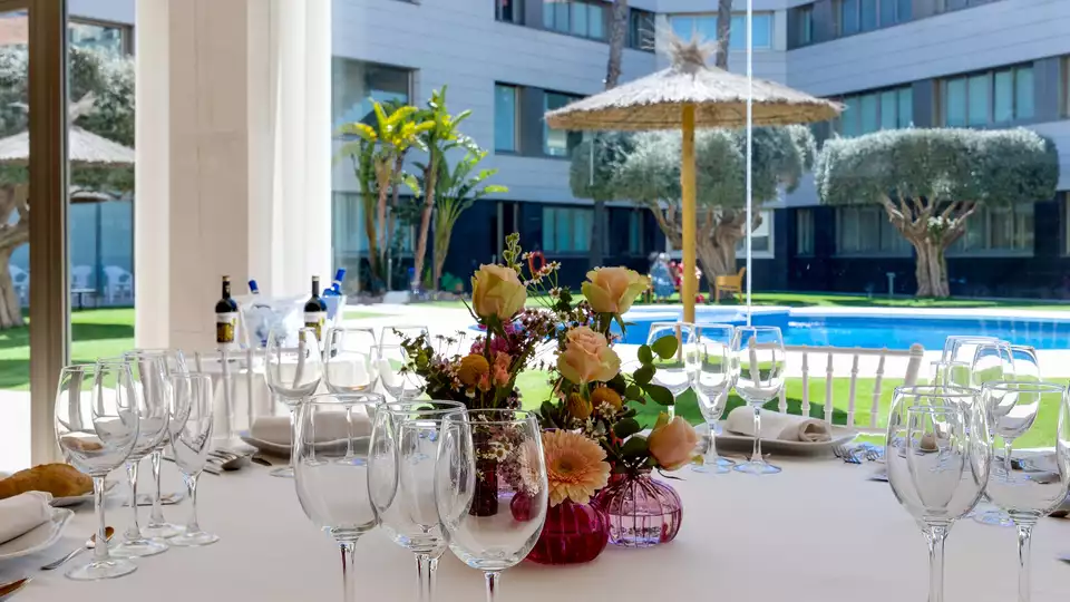 Escapada romantica con desayuno cena y cava en Alicante