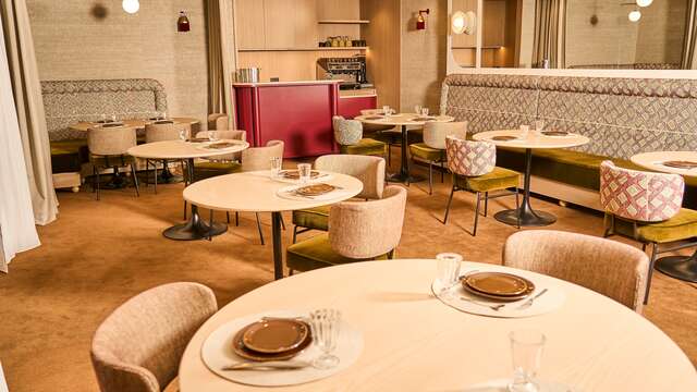 Chapeau Rouge par William Frachot