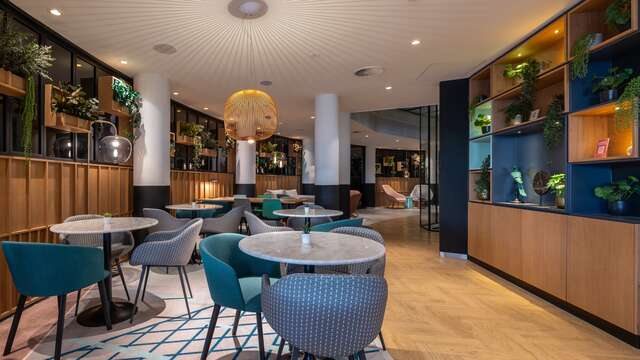 Une nuit moderne et confortable à La Haye-Voorburg