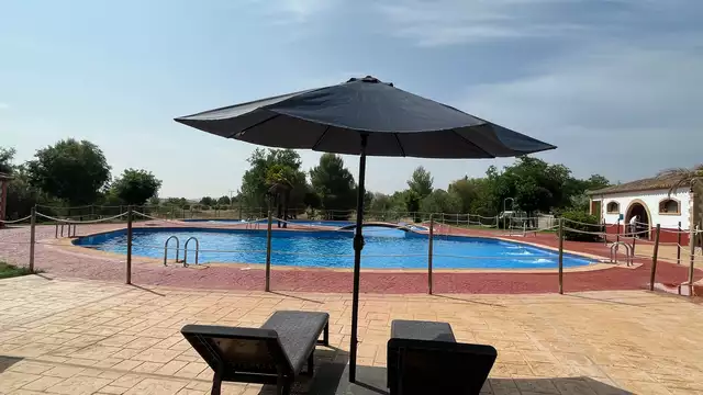 Verblijf in een superior kamer met volpension en een thermencircuit.