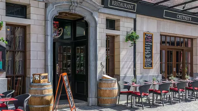 Hôtel de luxe et dîner local au Warwick Grand-Place Brussels