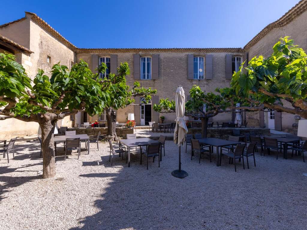 Pause détente avec massage dans un hôtel de charme à 1h30 de Marseille - 4* - 1