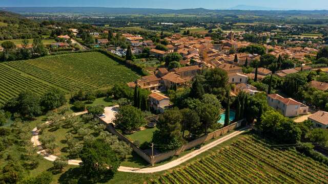 Escapada con encanto en el corazón de los viñedos cerca del puente del Gard