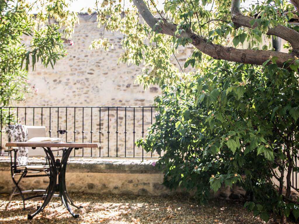 Charme provençal dans une batisse de charme - 2* - 14