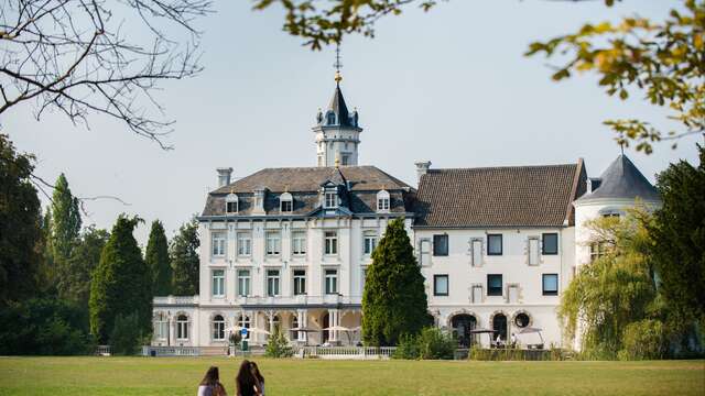 Séjournez dans le magnifique Maastricht et découvrez la ville à vélo
