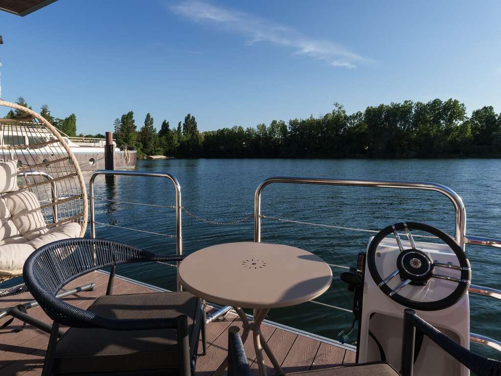 Charme et champagne depuis le lac de Torcy - 4