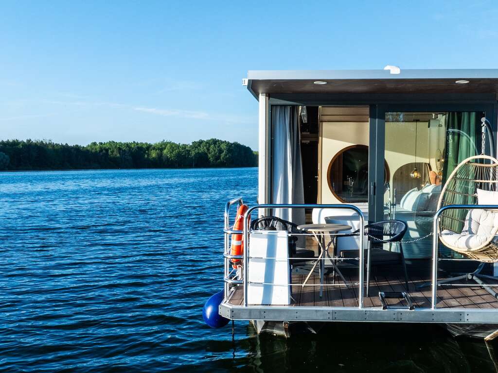 Charme et champagne depuis le lac de Torcy - 2