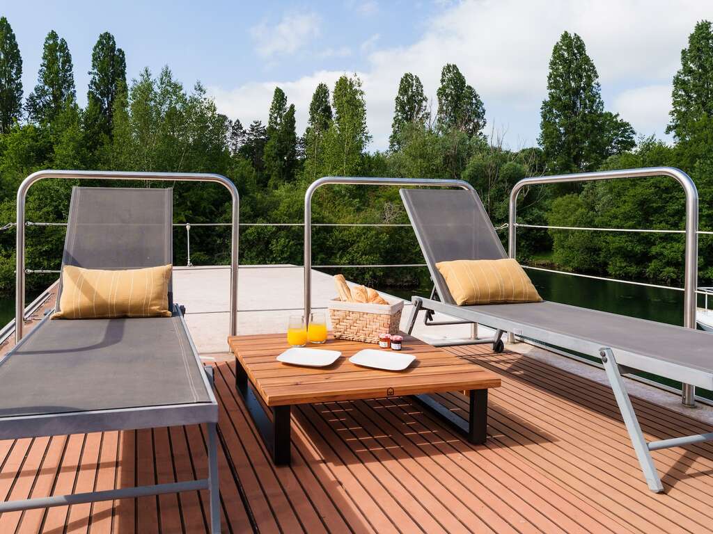 Charme et champagne depuis le lac de Torcy - 3