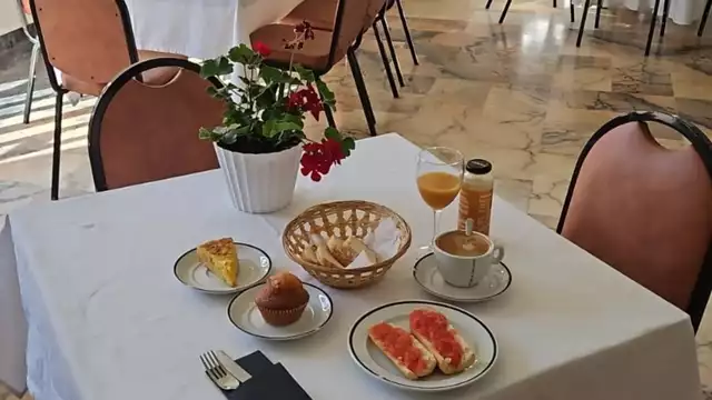Escapada con media pensión y cava en Castilla y León