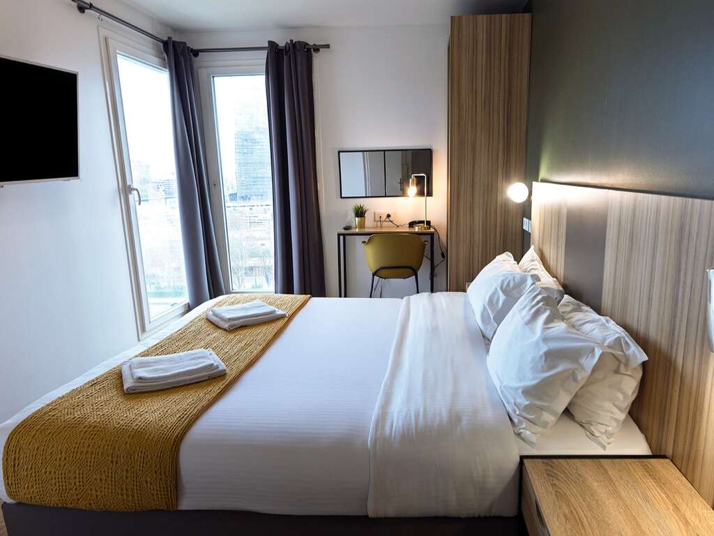 Escale à la décoration contemporaine à l'entrée de Paris - 3* - 18