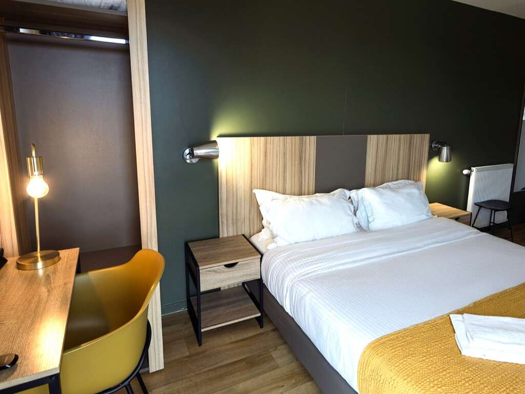 Escale à la décoration contemporaine à l'entrée de Paris - 3* - 16