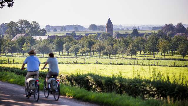 Ontdek Valkenburg op de fiets, eindig met heerlijke bites en drankjes