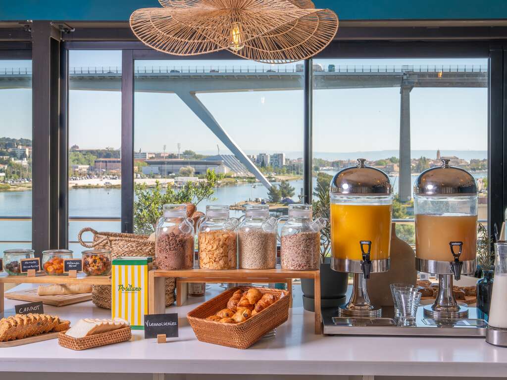 Découvrez la Venise provençale à 30 mnutes de Marseille - 4* - 4