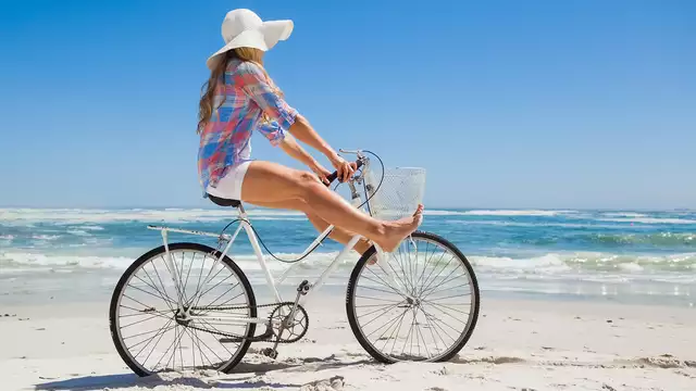 Vivi la gastronomia, il relax e la costa di Noordwijk in bicicletta