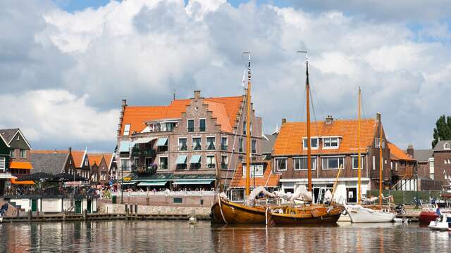 Ontspannen fietsuitje voor het hele gezin in Volendam