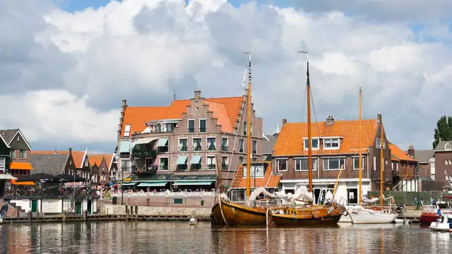 Ontspannen fietsuitje voor het hele gezin in Volendam