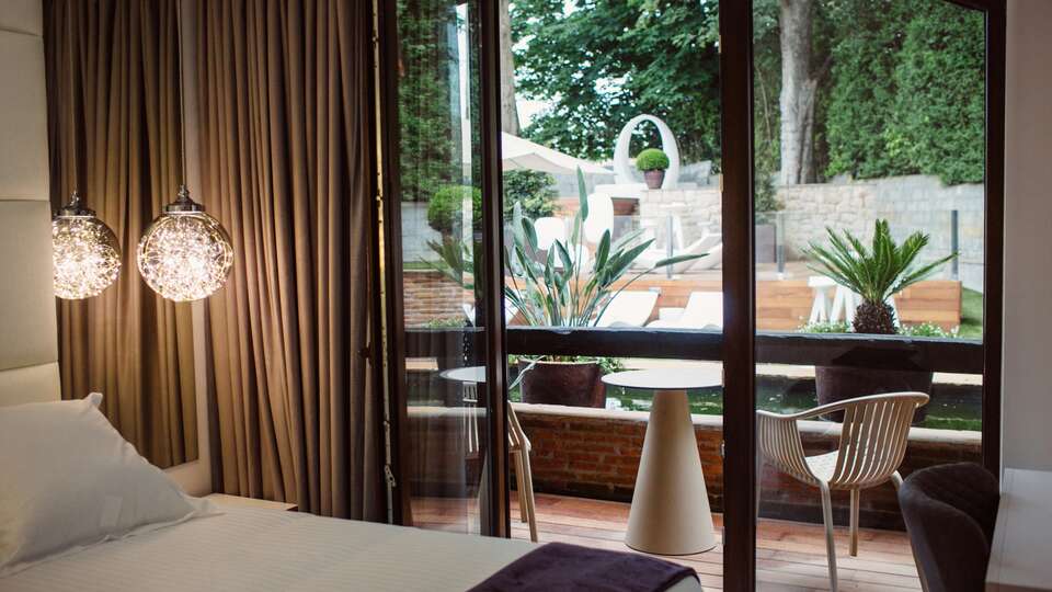 Hotel Cuevas