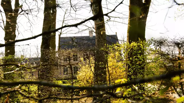 Placer culinario en un tranquilo priorato rodeado de naturaleza