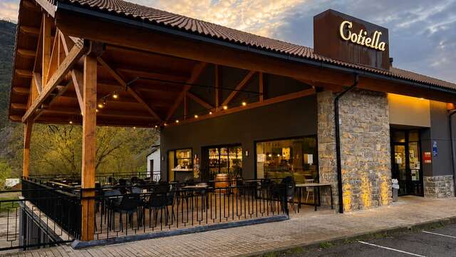 Scopri la Valle di Benasque con cena