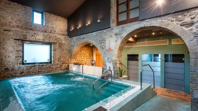 Ontspan in Barcelona met toegang tot de spa en halfpension